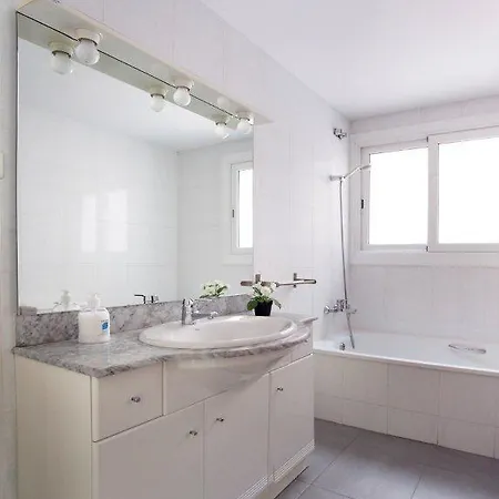 Lovebarcelona Apartman